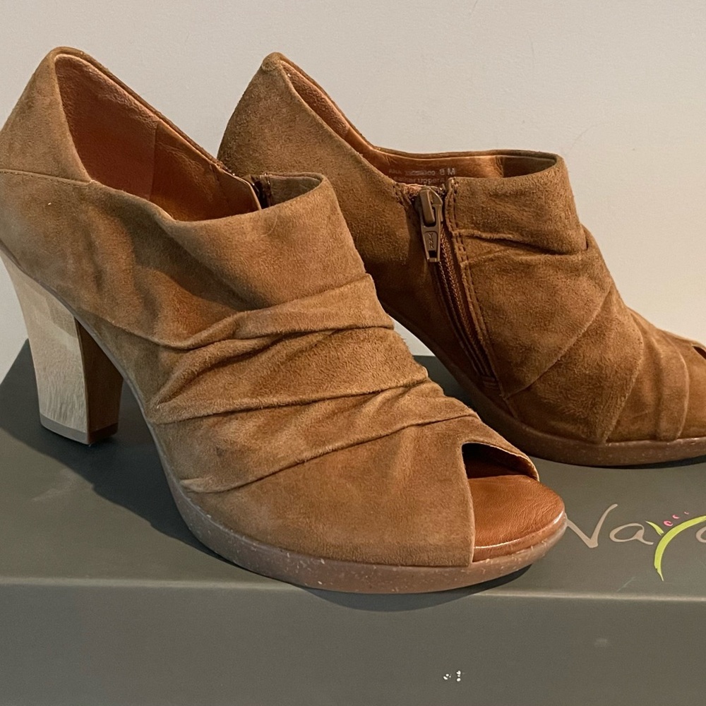 Naya Tan Suede Peep Toe Bootie Heels Size 8